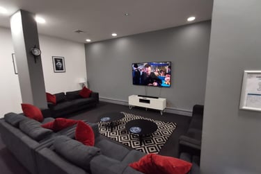 1 bed studio, Great Patrick Street, Holylands, Belfast, BT12LT - Image 8